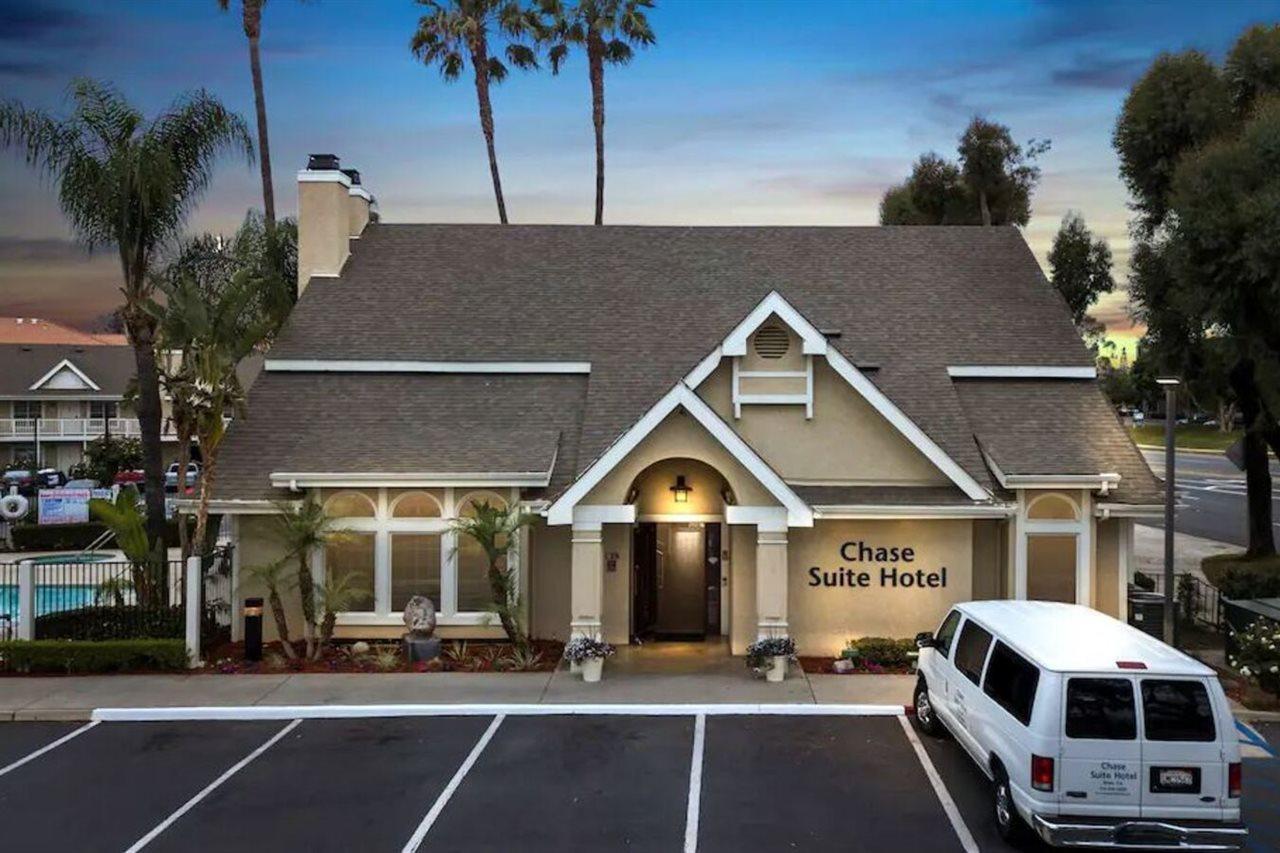 Chase Suites Brea-Fullerton - North Orange County Exterior photo